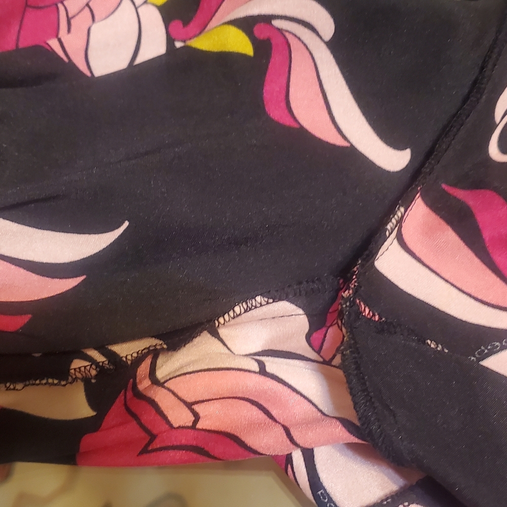 Womens Bebe Silk Blouse VINTAGE - Picture 8 of 9
